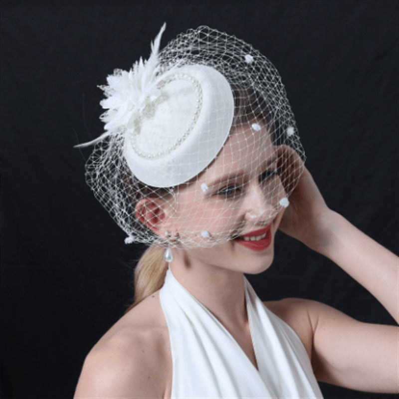 Elegant Feather Pearl Hairpiece
