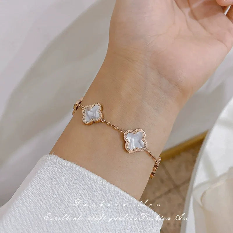 High-End Diamond Pearl Bracelet