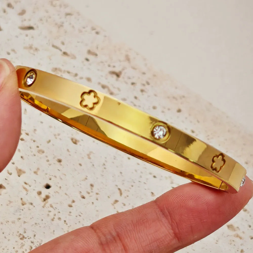 Luxury 18K Gold Plated Bracelet Set for Women
