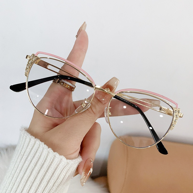 Diamond Cut Cat-Eye Frames for Women - Pink Gold