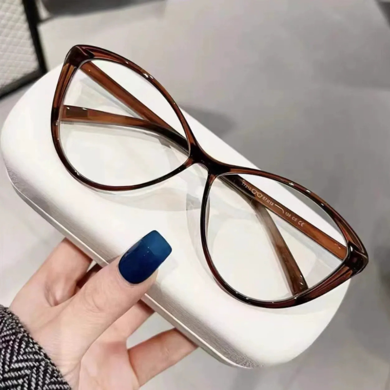 Fashionable Cat-Eye Women’s Retro Glasses - Tortoise Shell Frame
