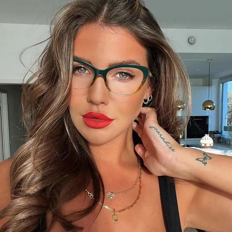 Trendy Color-Changing Cat-Eye Glasses - Pink Bean Curd