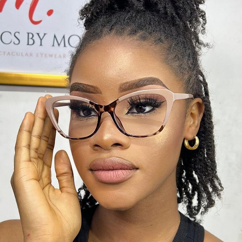 Trendy Color-Changing Cat-Eye Glasses - Pink Bean Curd