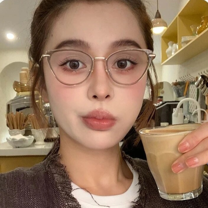 Cross-Border Fashion Photochromic Glasses - Tea Frame