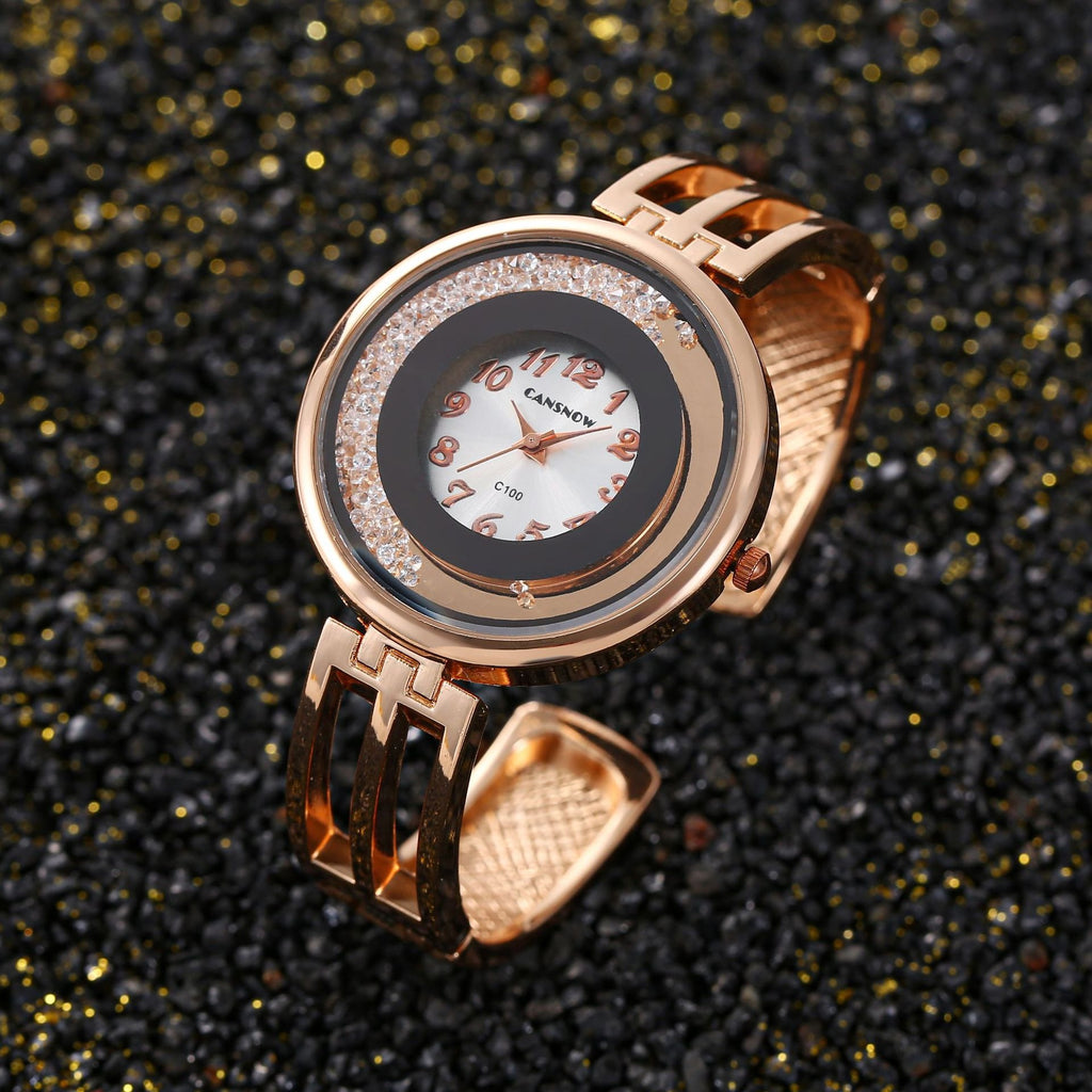 Classic Pointer Display Everyday Wear Watch