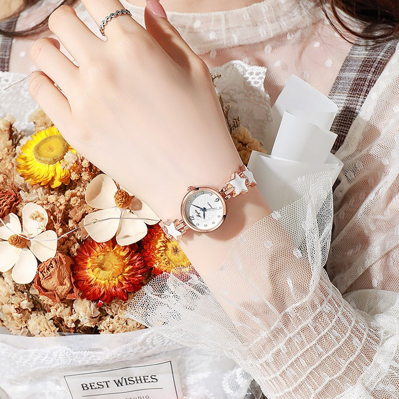 Quartz Pointer Round Dial Bracelet Watch