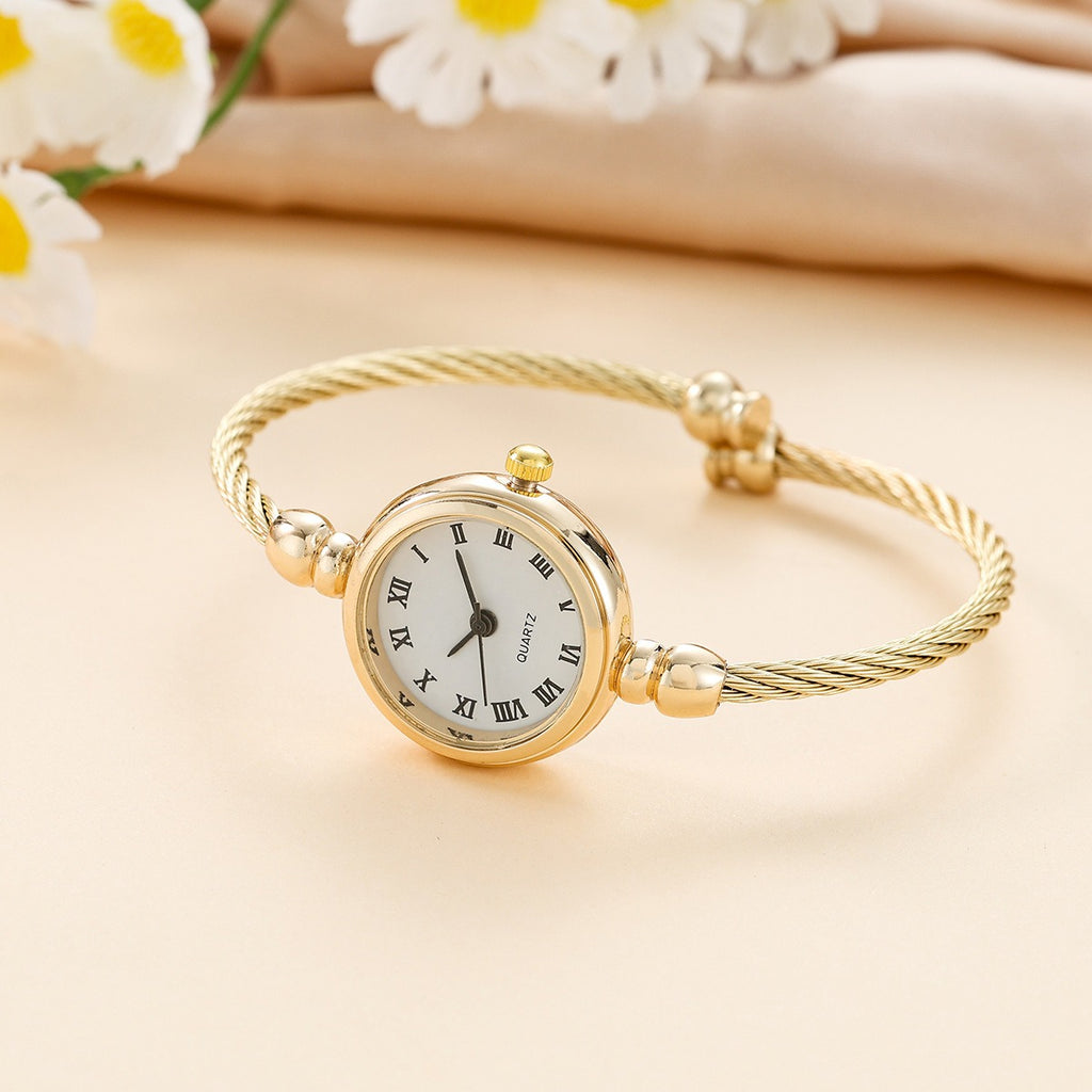 Women’s Casual Wear Bracelet Watch